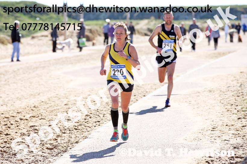 Sand Dancer 10k, South Shields. Photo: David T. Hewitson/Sports for All Pics